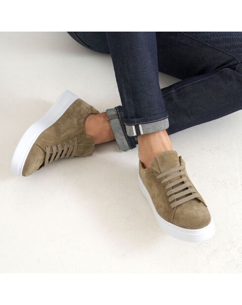 Sneakers Classic Lace-Up en Velours de Cuir taupe