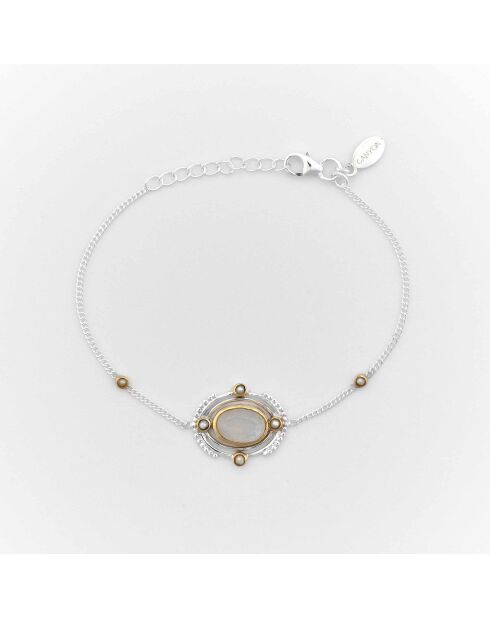 Flavie armband in zilver en messing, witte maansteen en synthetische witte parel