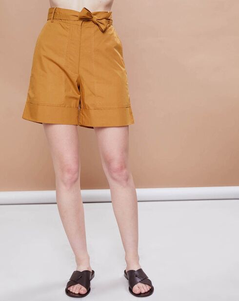 Pantalones cortos de popelina de comino Mano