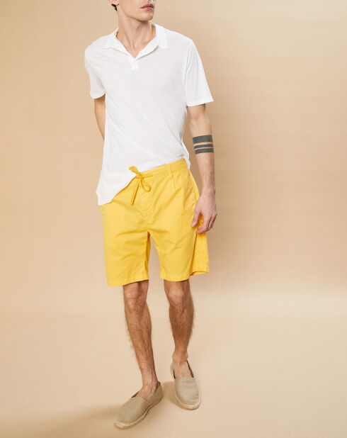 Pantaloncini corti gialli