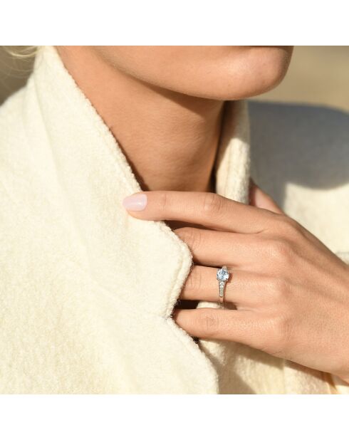 Bague Sirana Diamant 0.106 ct & Topaze blanche 1.553 ct or blanc