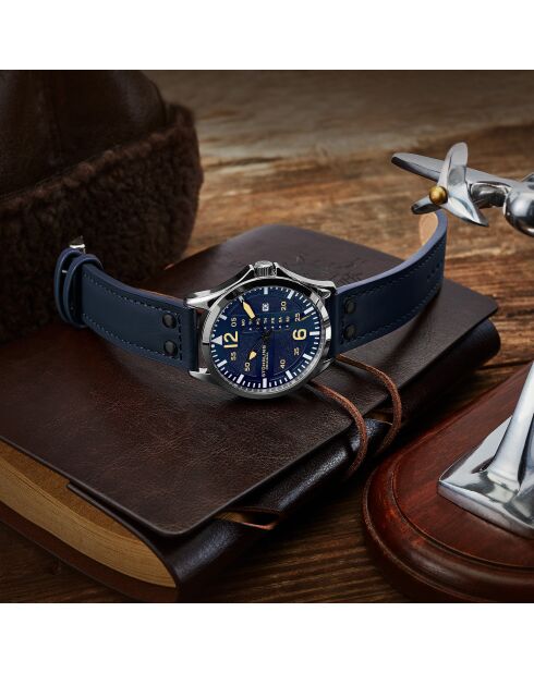 Uhr, Aeronaut 3916 Quartz 43mm Aviator. Blaues Lederarmband