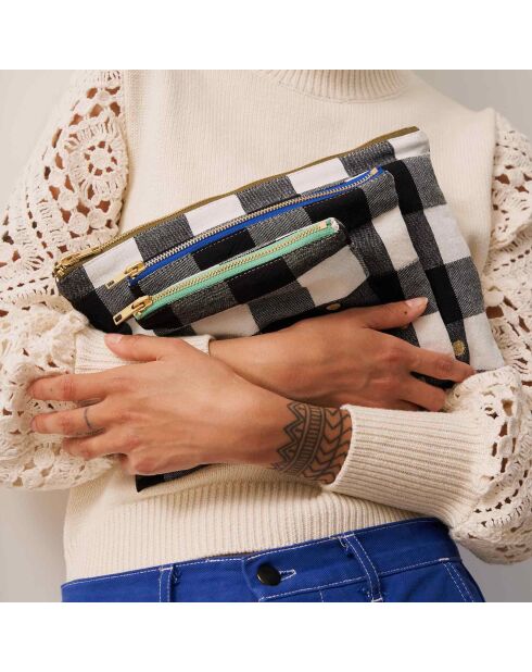 Pochette MaxCaviar M - bleu mécano