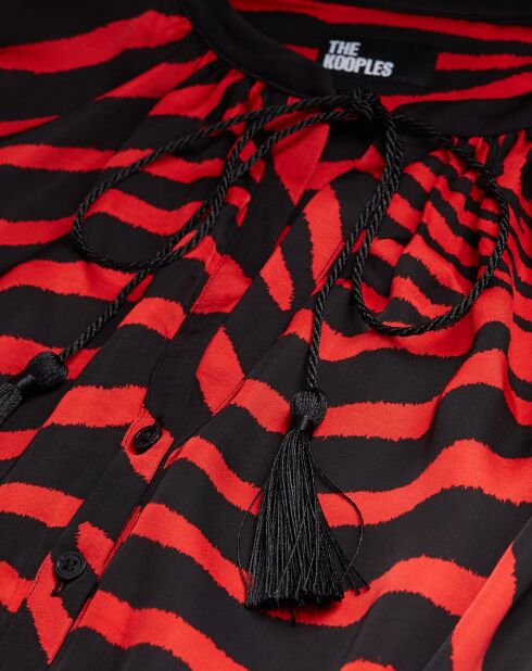 Robe longue imprimée noir/rouge