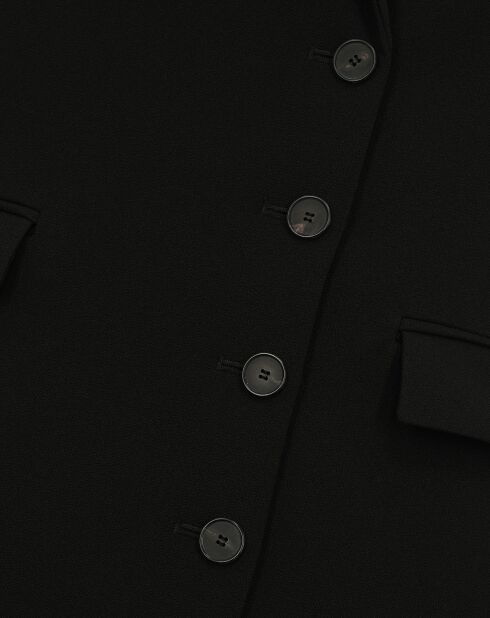 Robe courte en crêpe noire