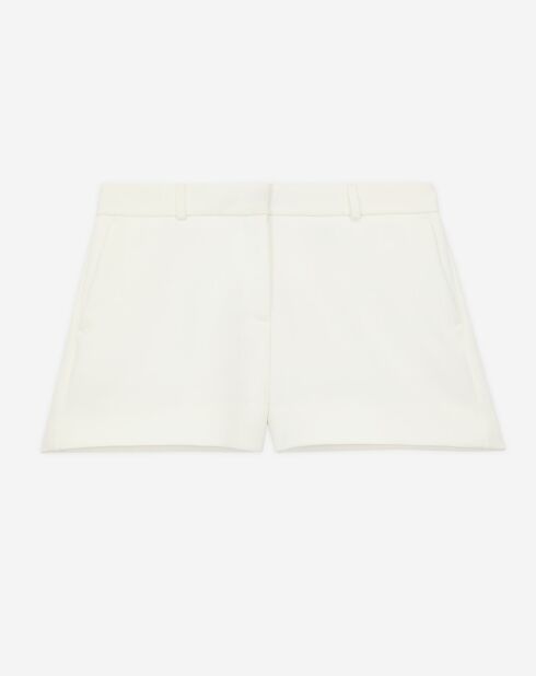 Short tailleur en crêpe blanc