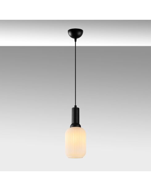 Suspension Asker noire - 13x13x118 cm