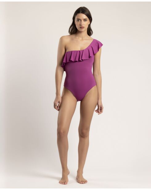 Violetter einteiliger Badeanzug mit seitlichen Rüschen