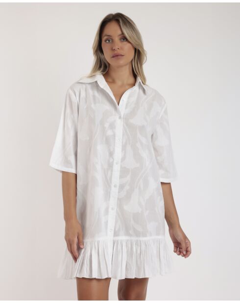 Robe à fleurs texturées blanche