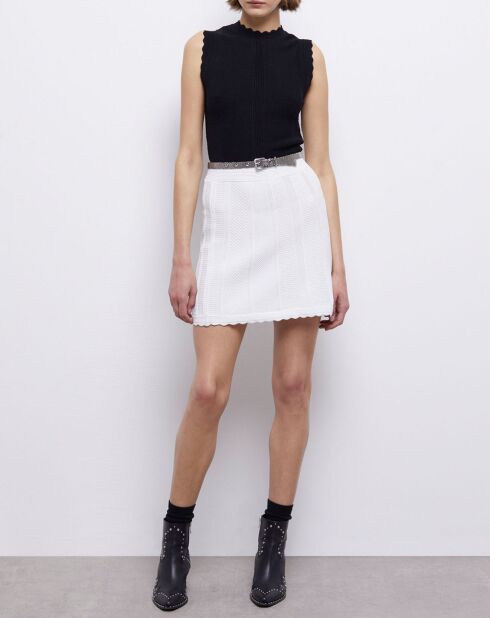 Jupe courte en maille blanche