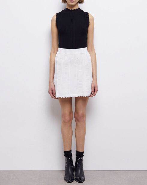Jupe courte en maille blanche