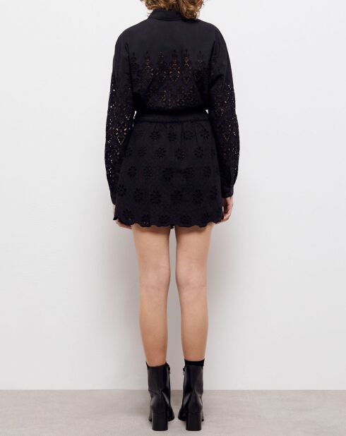 Jupe courte en broderie anglaise noire