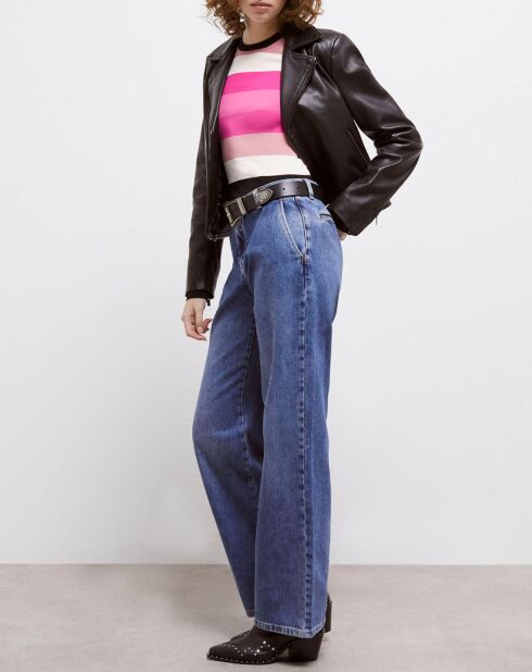 Pull court à rayures rose