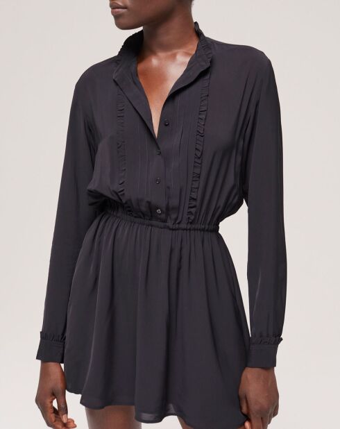 Robe courte décolletée noire