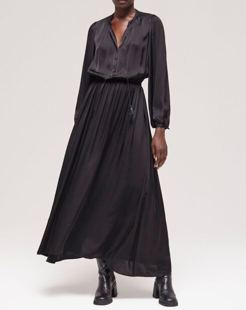 Robe longue noire