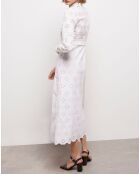 Robe longue en broderie anglaise blanche