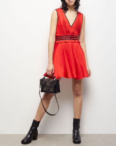 Robe courte rouge