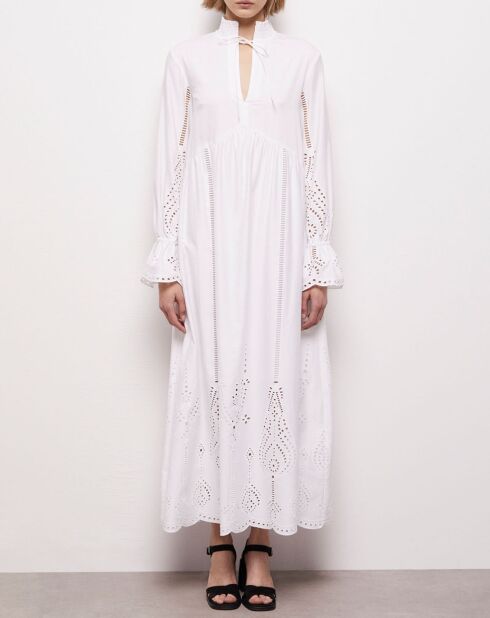 Robe longue avec broderie anglaise blanche