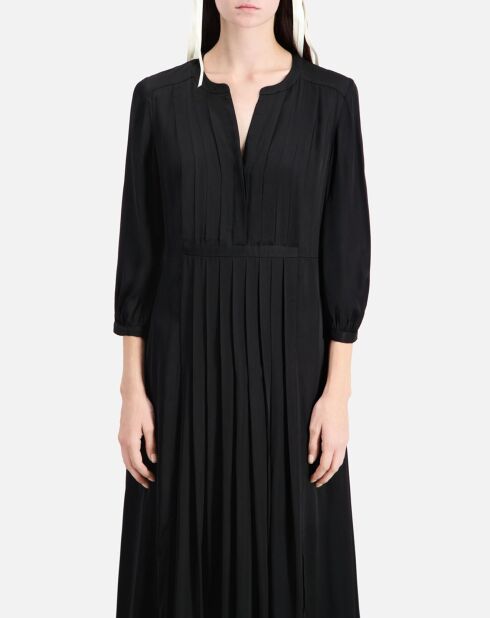 Robe courte avec plissage noire