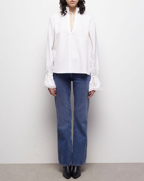 Blouse avec broderie anglaise blanche