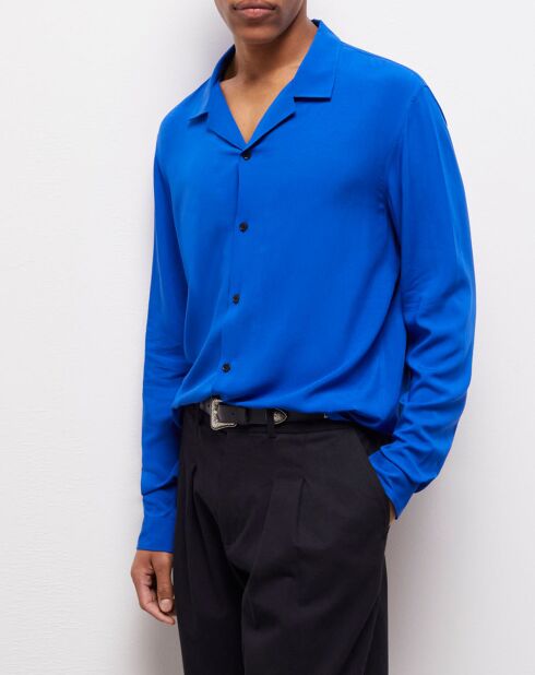 Chemise boutonnée bleue