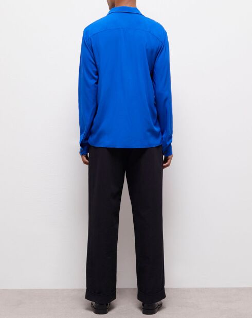 Chemise boutonnée bleue