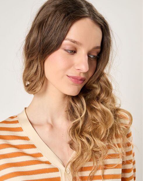 Sarah orangefarbener Pullover