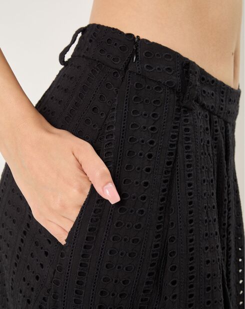 Falda negra Valentina