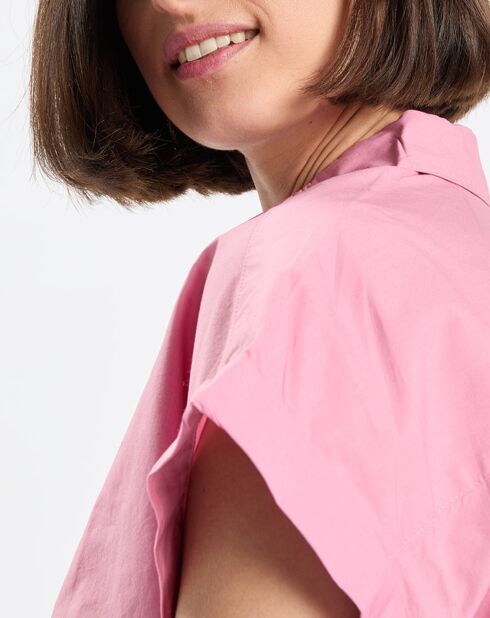 Rosafarbenes reguläres Kurzarmhemd