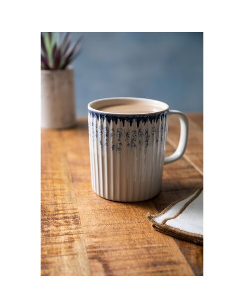 Mikasa blauer Steinzeugbecher, 410 ml