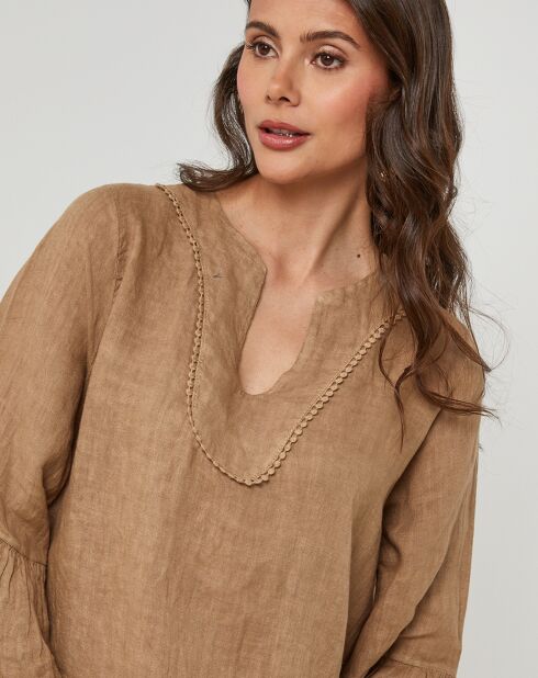 Camelfarbenes Couture-Kleid aus 100% Leinen