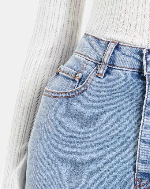 Jean mom Jane bleach