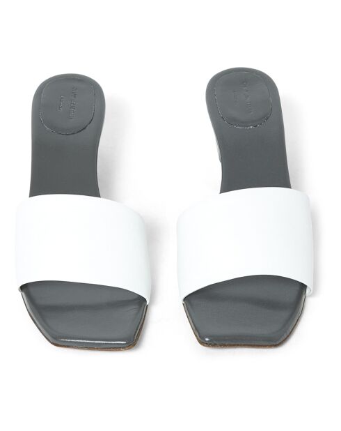 Mules en Cuir Mildred blanches