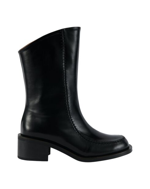 Schwarze halbhohe Lederstiefel - 5,5 cm Absatz