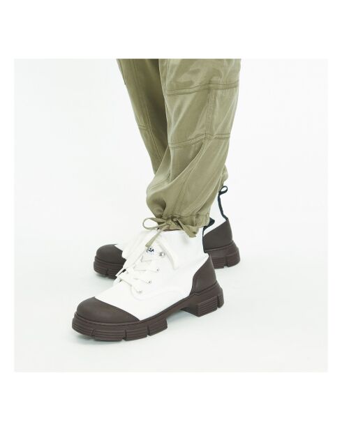 Boots à Lacets en Matières Recyclées écru