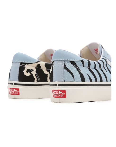 Baskets en Cuir Style 73 DX bleu ciel