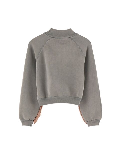 Sweat Flores black sand