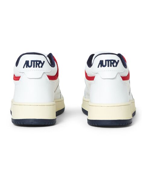Baskets en Cuir Suede Open Mid Capsule blanches