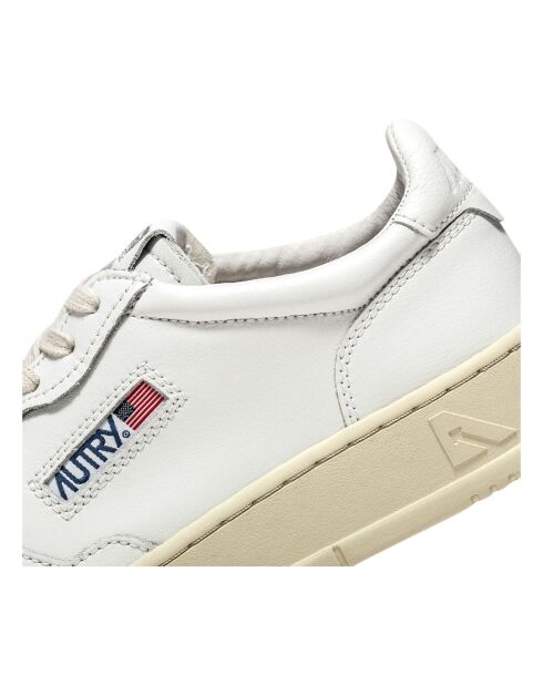 Baskets en Cuir Medalist Low blanches
