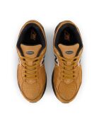 Baskets 2002 tabac