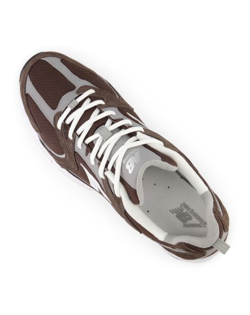 Baskets 530 marron