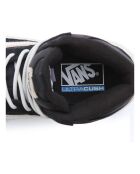 Baskets UA UltraRange Hi noires