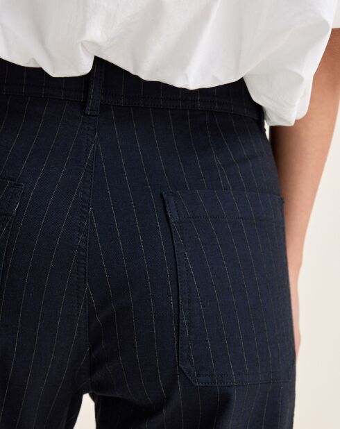Pantalon ajusté Ghada rayé marine
