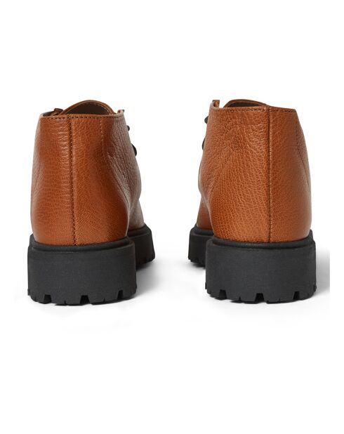 Derbis altos con cordones marrones