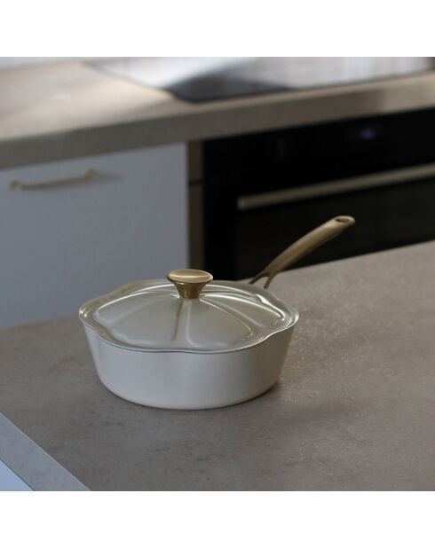 Sauteuse Dahlia  beige - D.24 cm
