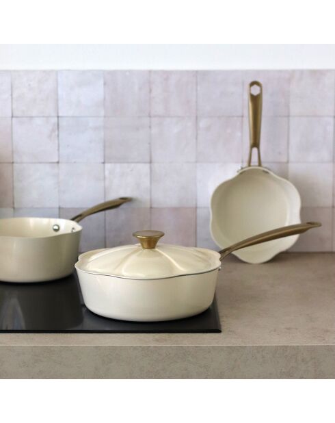 Sauteuse Dahlia  beige - D.24 cm