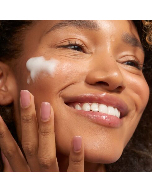 Espuma limpiadora hidratante Rose - 150 ml