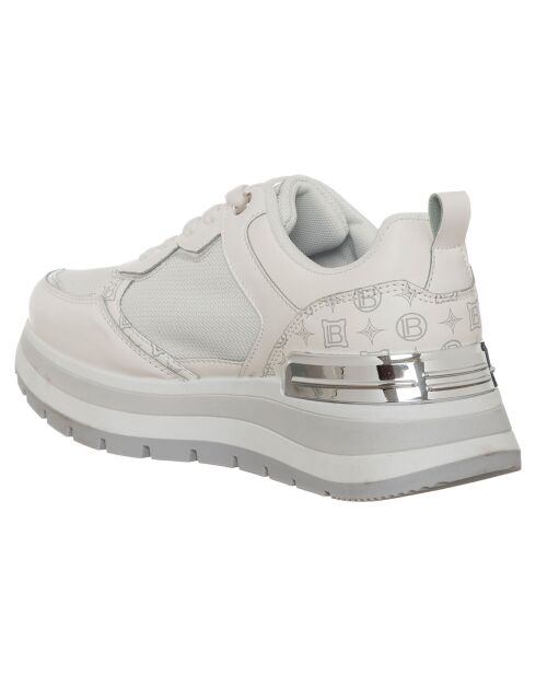 Baskets Rose blanches