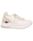 Baskets Iris blanches