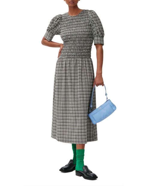 Robe Smockée Seersucker noire